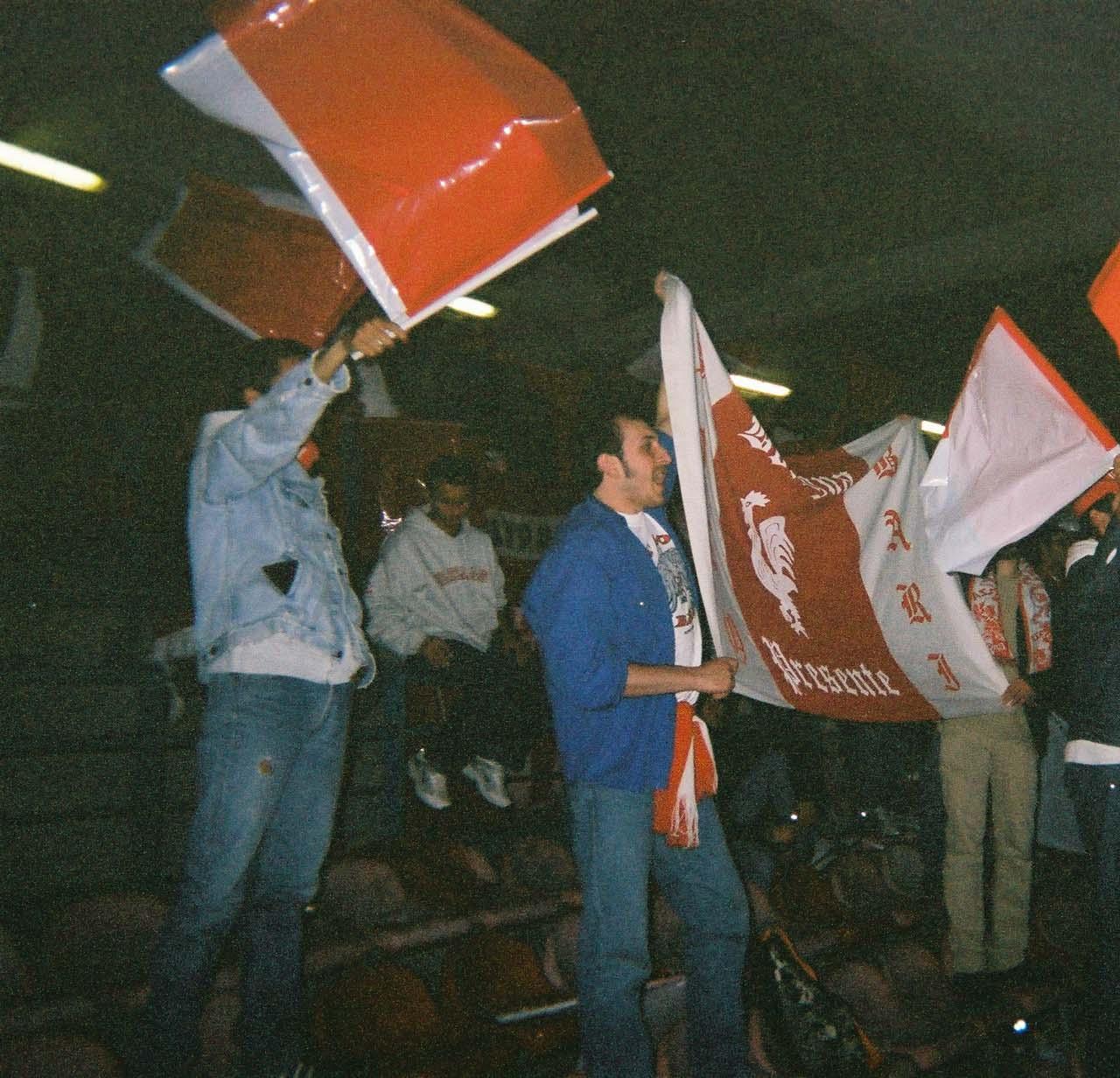 35007 e  lo stendardo a Napoli