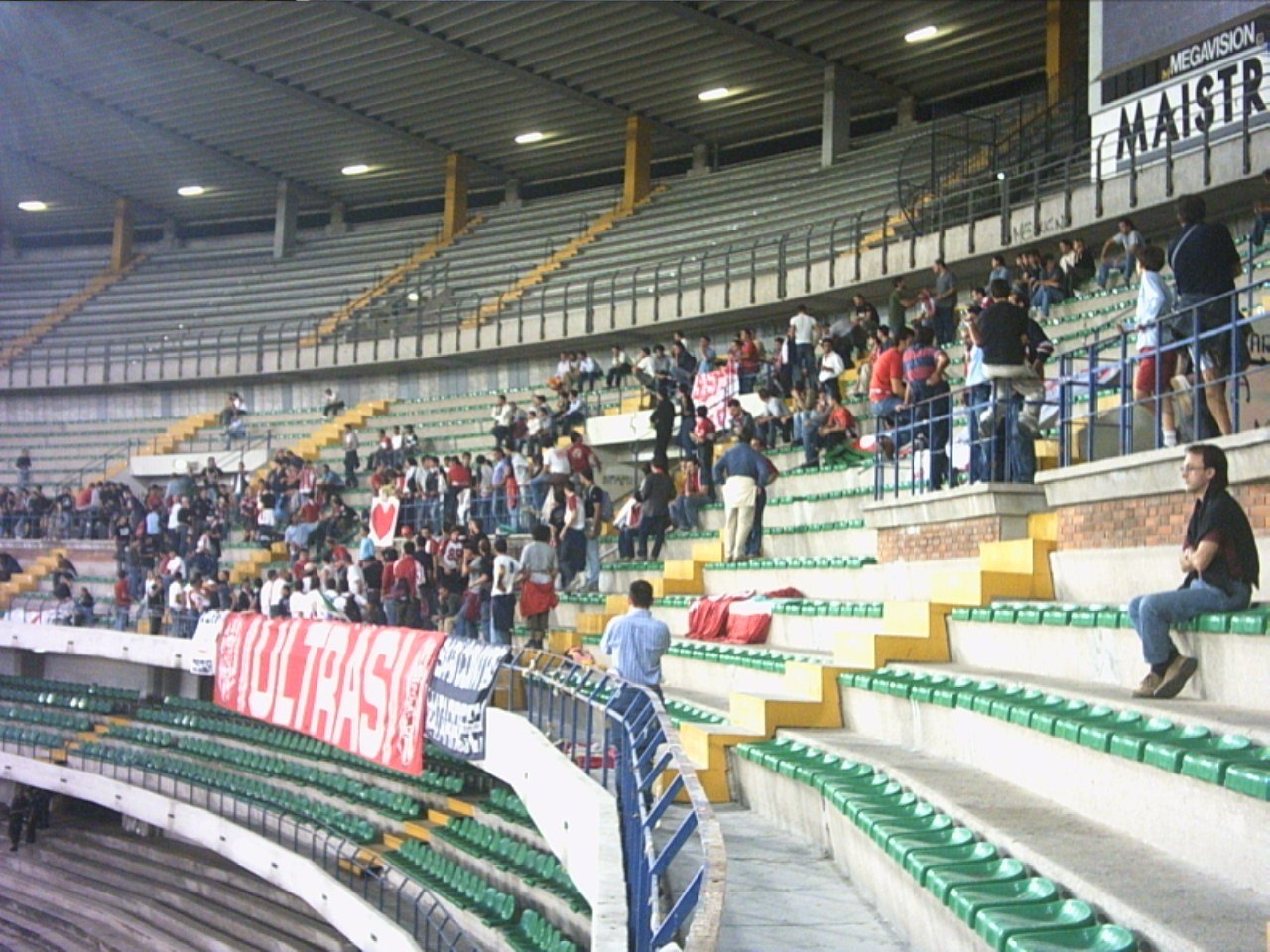 Intervallo di Verona-Bari (2)  03-04