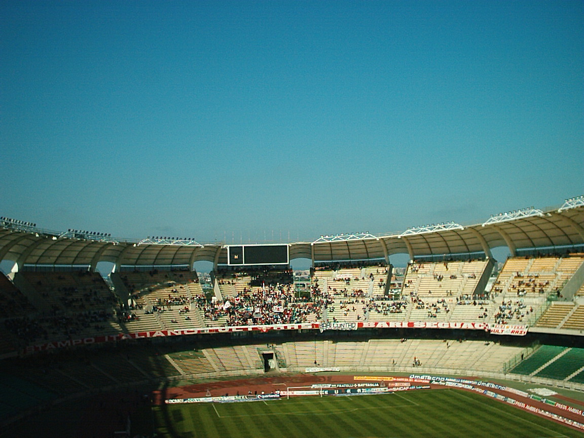 Bari-Ascoli 03-04 Contestazione