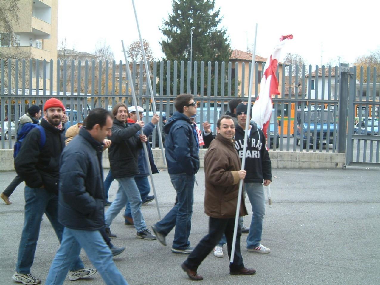 MBR:ingresso allo stadio2