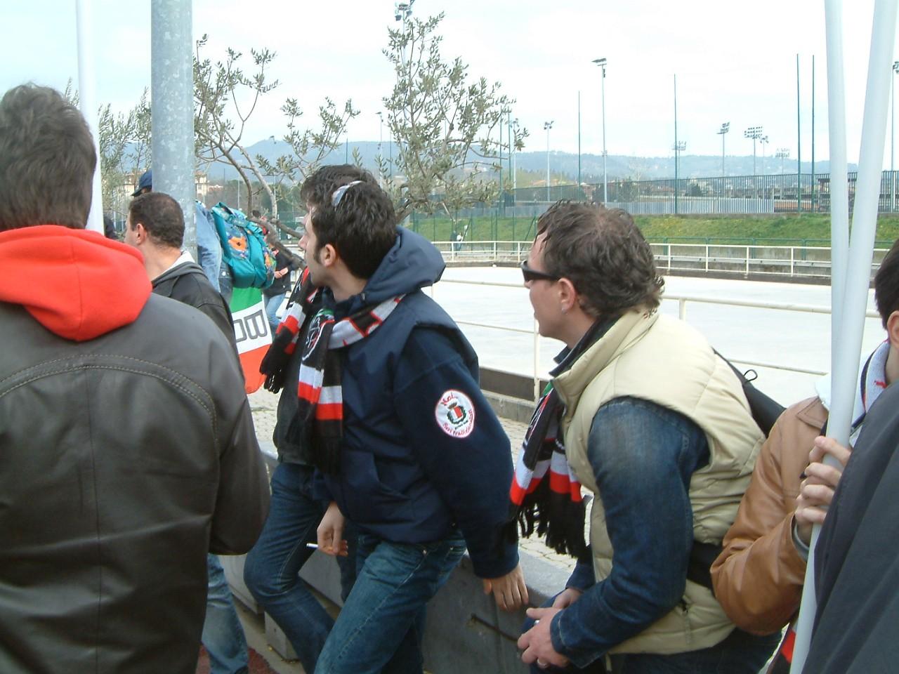 Fuori lo stadio (dread, giuannDNT)