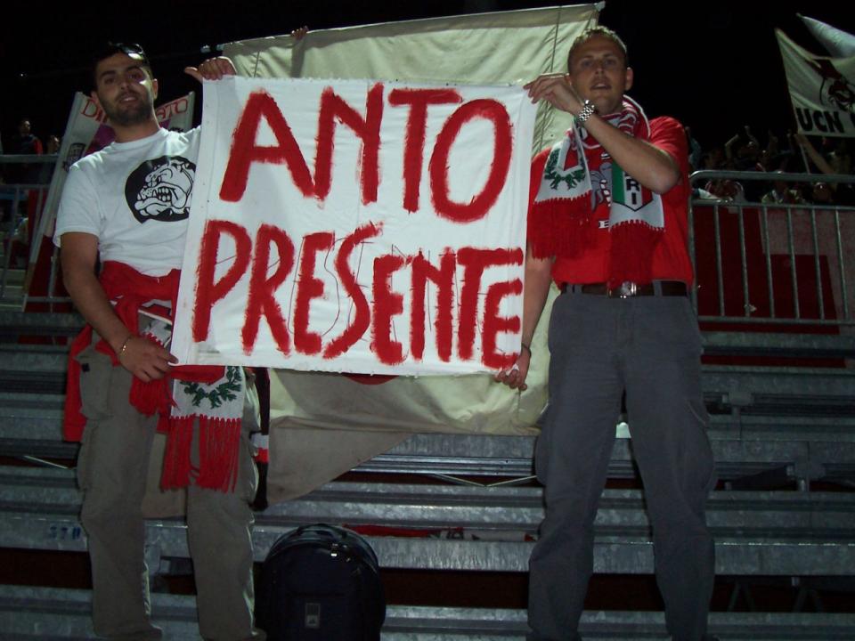 antofn presente a como