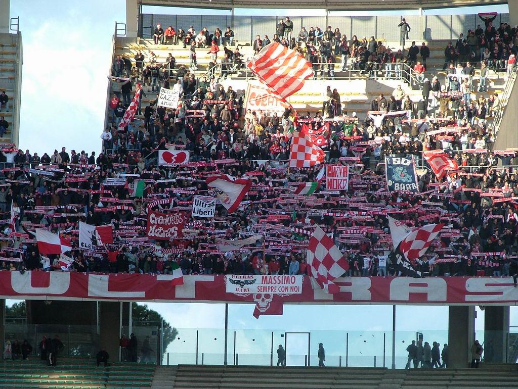 Bari-Salernitana 04-05