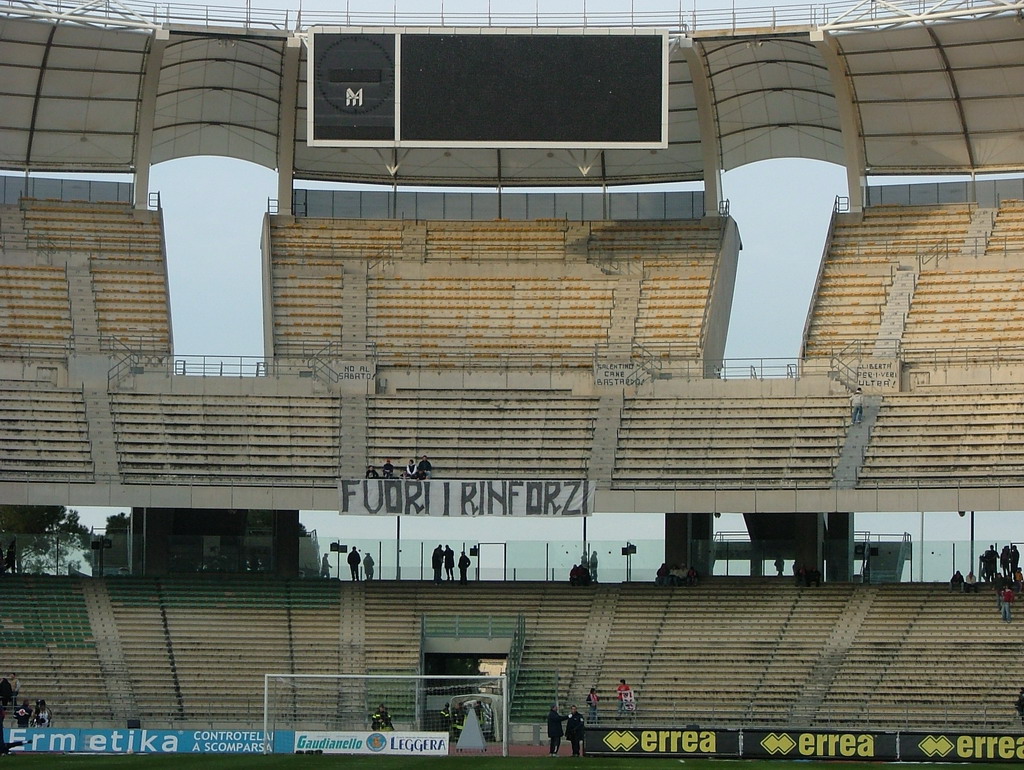 Bari-Crotone 05-06