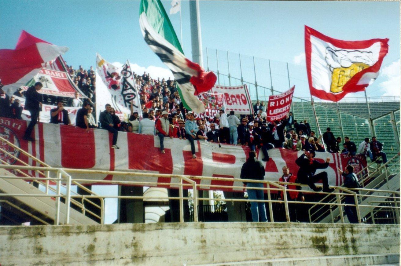 Fiorentina-Bari 00-01