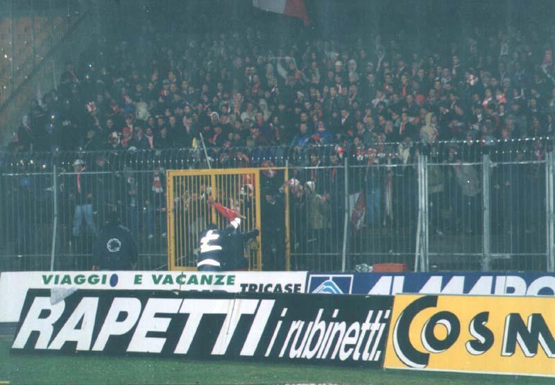 Lecce-Bari 99-00