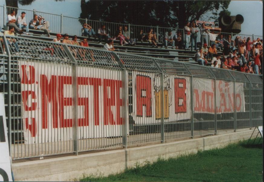 Lucchese-Bari 93-94