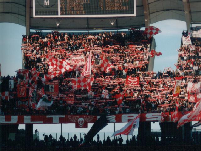 Bari-Milan 00-01