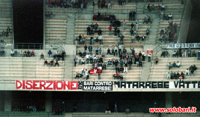 Bari-Genoa 01-02