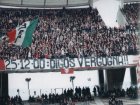 Striscione contro la digos